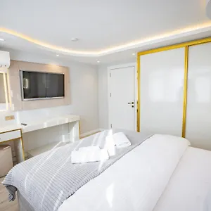 Istanbul Suite Apartment